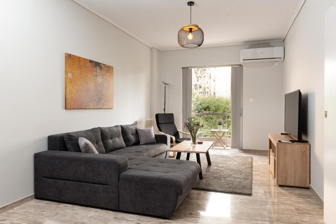 Twins - Concert Hall Apartment